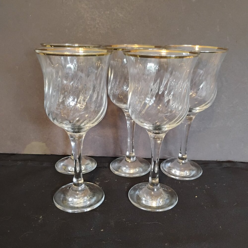 Circleware Vintage Swirl Wine Goblets, Gold Trim, set of 5